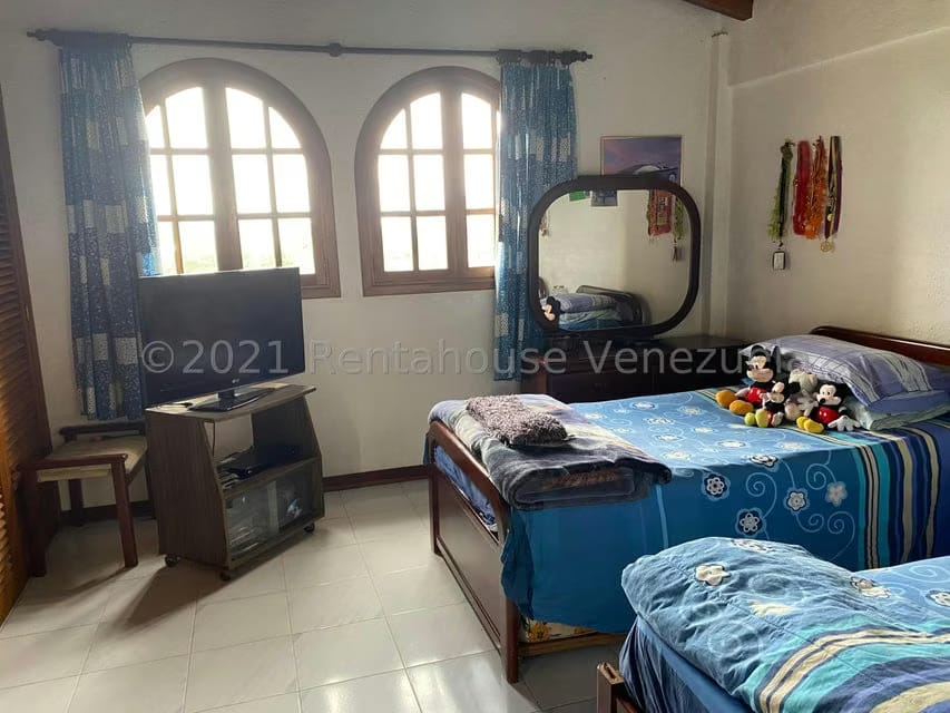 Casa (Multipes Niveles) en Venta en La Morita, Miranda - 60