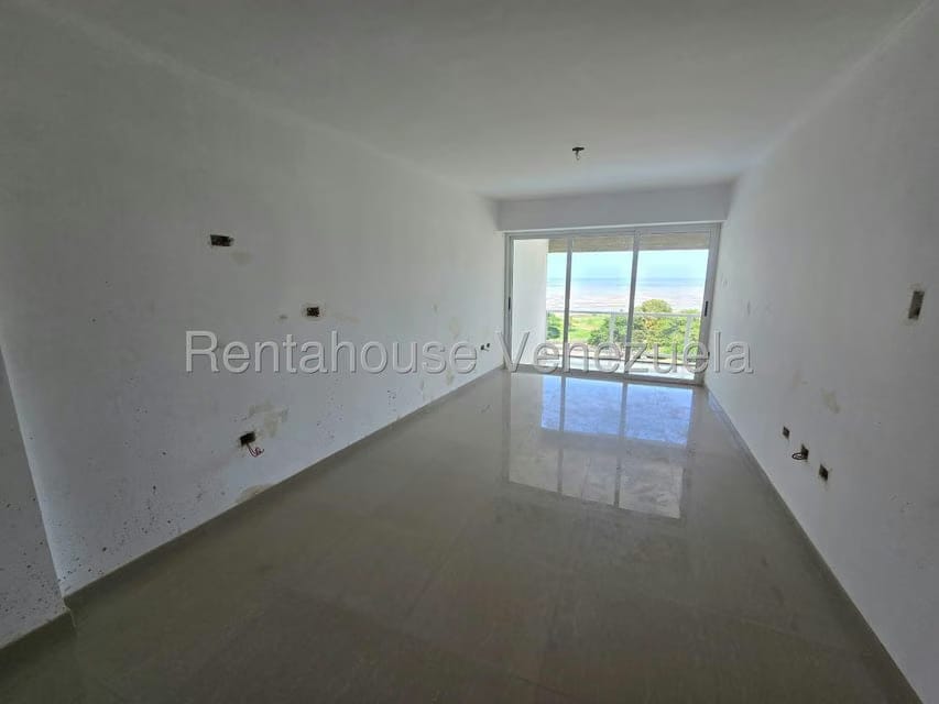 Apartamento (1 Nivel) en Venta en Agua Sal, Miranda - 3