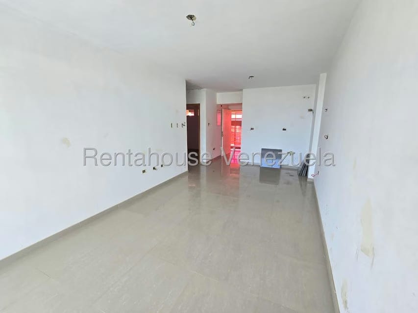 Apartamento (1 Nivel) en Venta en Agua Sal, Miranda - 4