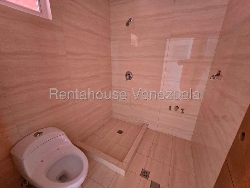 Apartamento (1 Nivel) en Venta en Agua Sal, Miranda - 6