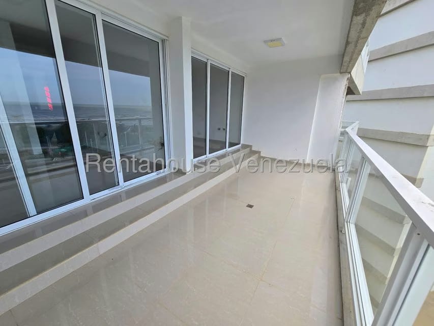 Apartamento (1 Nivel) en Venta en Agua Sal, Miranda - 10