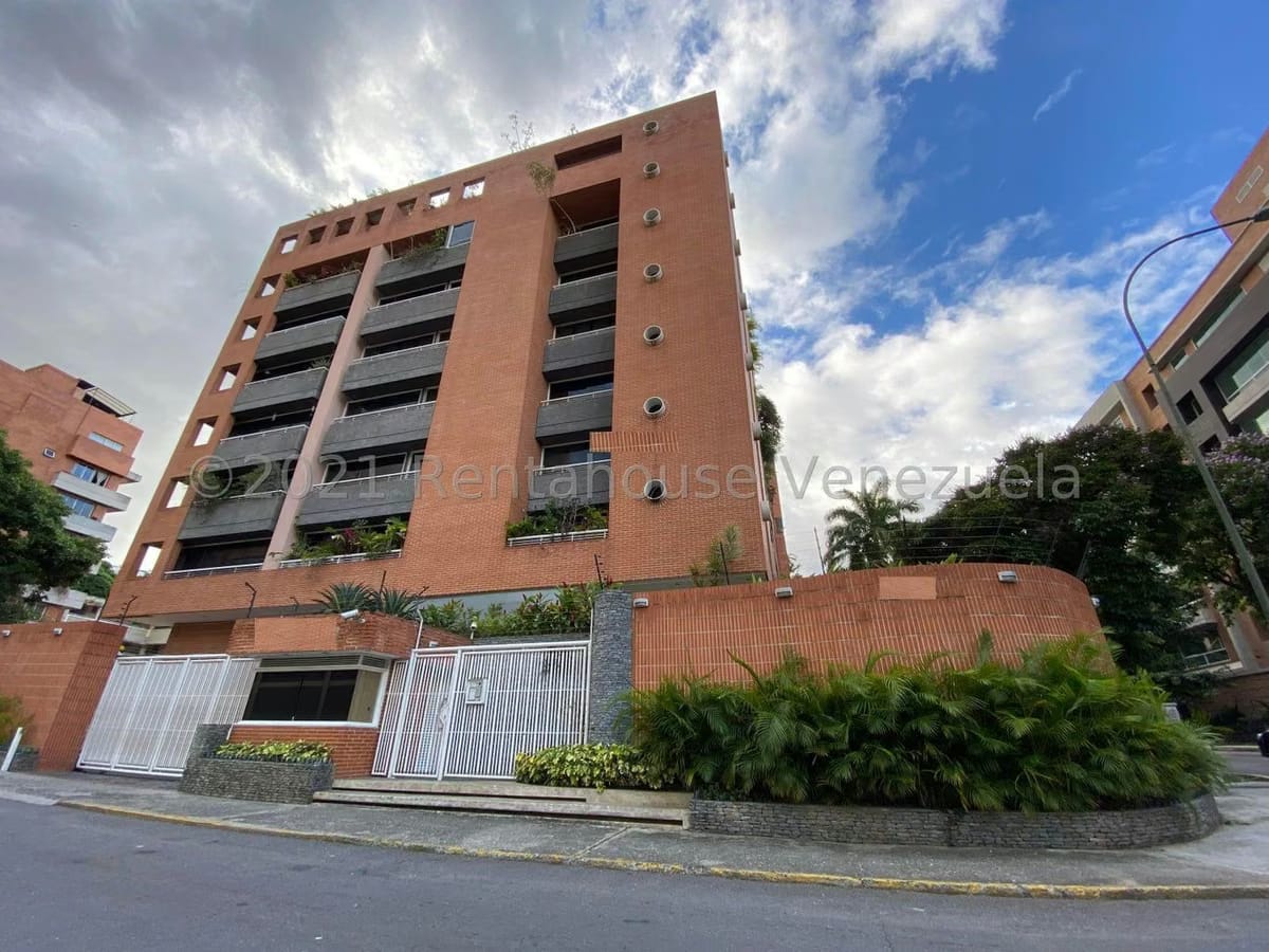 APARTAMENTO EN VENTA – ELENA MARIN NOBREGA
