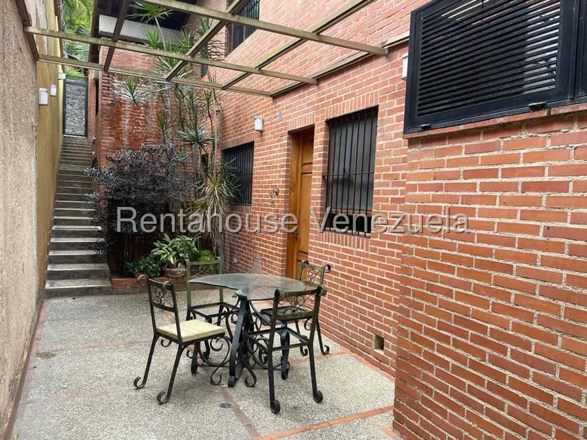 Casa (Multipes Niveles) en Venta en Alto Hatillo, Distrito Metropolitano - 27