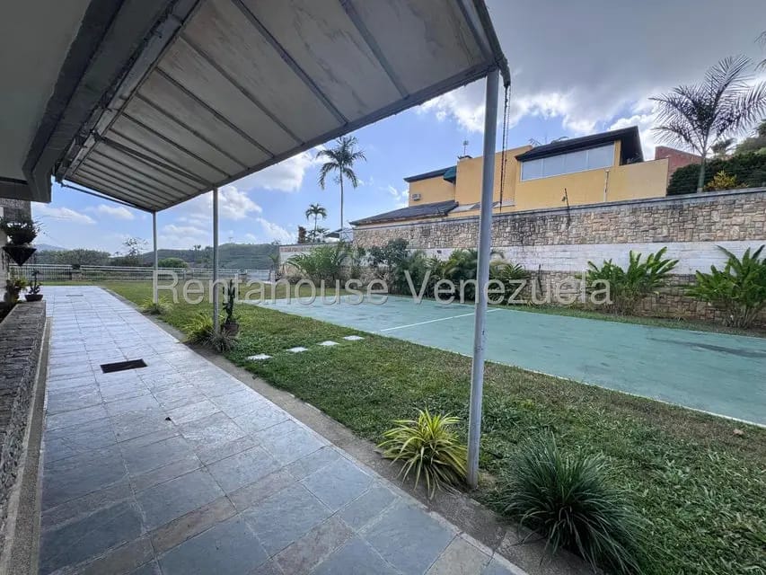 Casa (1 Nivel) en Venta en Oripoto, Distrito Metropolitano - 11