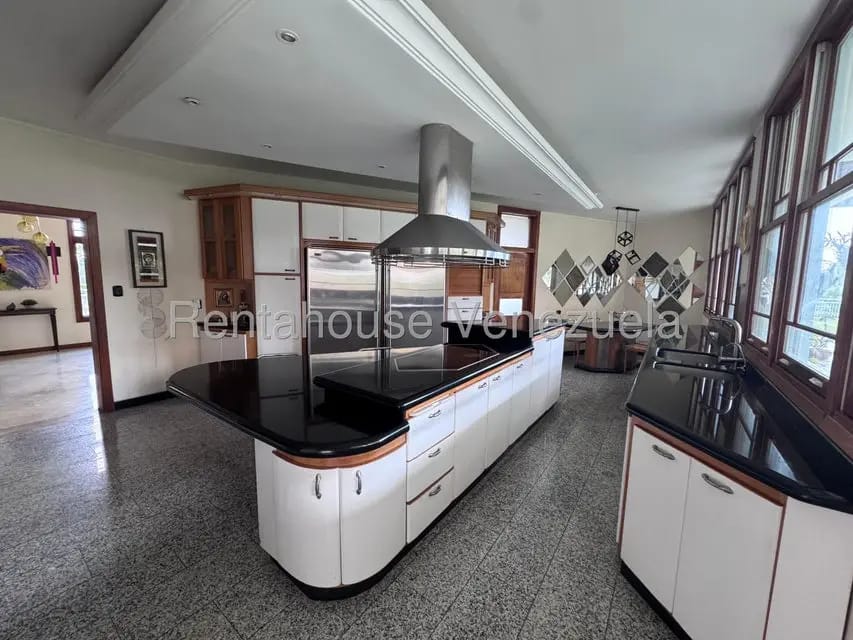 Casa (1 Nivel) en Venta en Oripoto, Distrito Metropolitano - 13