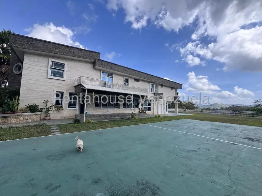 Casa (1 Nivel) en Venta en Oripoto, Distrito Metropolitano - 5