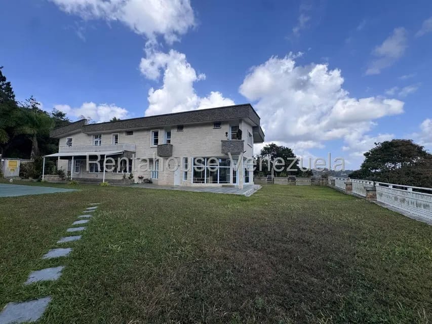 Casa (1 Nivel) en Venta en Oripoto, Distrito Metropolitano - 6