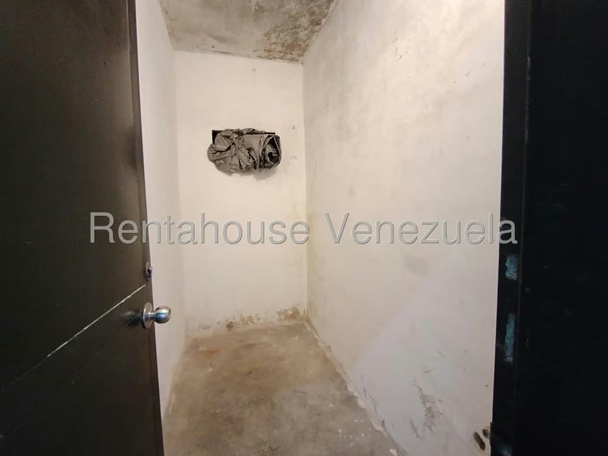 Comercial (Galpon - Deposito) en Venta en Zona Centro, Aragua - 15