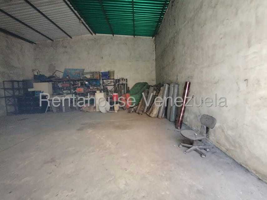 Comercial (Galpon - Deposito) en Venta en Zona Centro, Aragua - 19