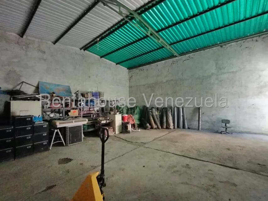 Comercial (Galpon - Deposito) en Venta en Zona Centro, Aragua - 20