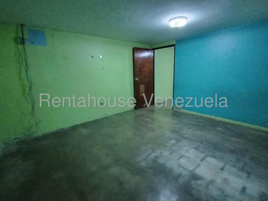 Comercial (Galpon - Deposito) en Venta en Zona Centro, Aragua - 9