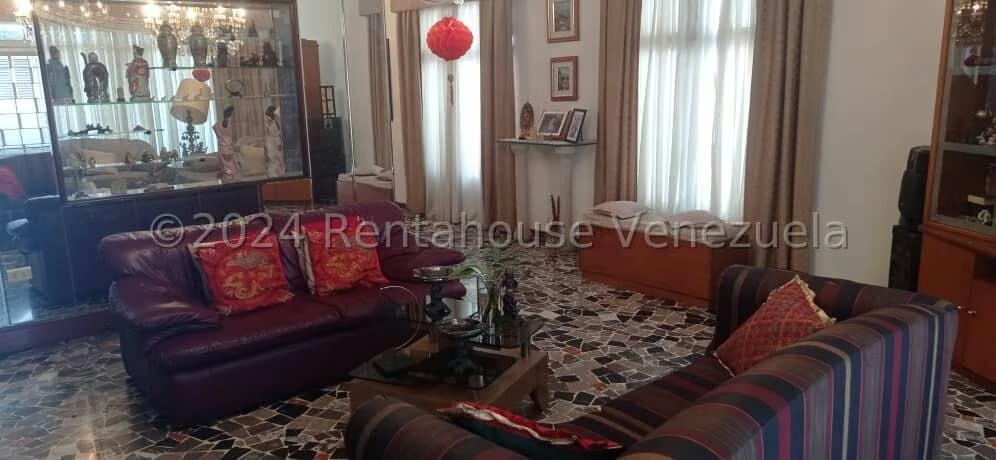 Casa (1 Nivel) en Venta en Santa Monica, Distrito Metropolitano - 2