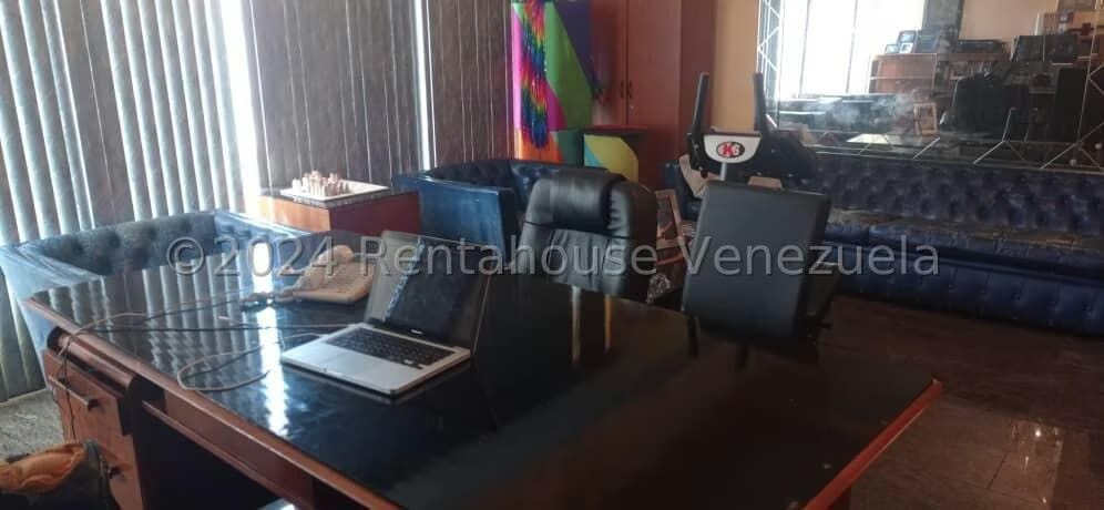 Casa (1 Nivel) en Venta en Santa Monica, Distrito Metropolitano - 9