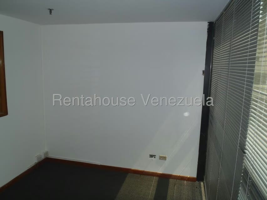Comercial (Oficina) en Venta en El Bosque, Distrito Metropolitano - 9