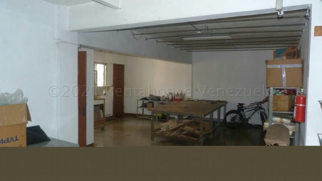 Comercial (Edificio) en Venta en Parroquia La Candelaria, Distrito Metropolitano - 11