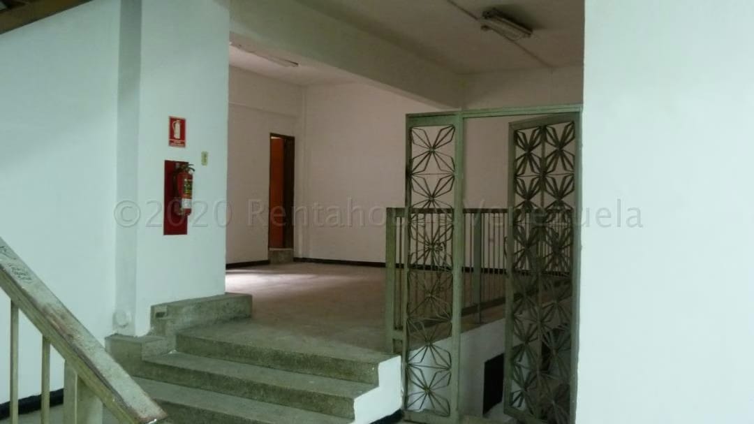 Comercial (Edificio) en Venta en Parroquia La Candelaria, Distrito Metropolitano - 20