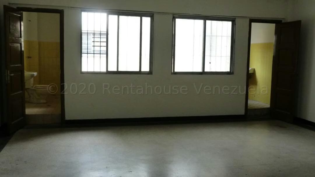 Comercial (Edificio) en Venta en Parroquia La Candelaria, Distrito Metropolitano - 24