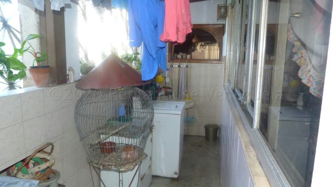 Comercial (Edificio) en Venta en Parroquia La Candelaria, Distrito Metropolitano - 33