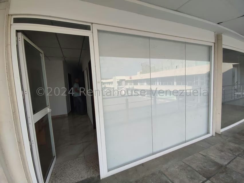 Comercial (Consultorio Medico) en Venta en Paraparal, Carabobo - 6