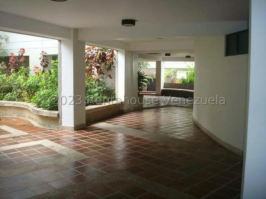 Apartamento (1 Nivel) en Venta en Miranda, Distrito Metropolitano - 3