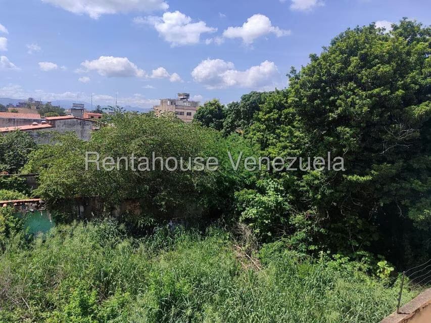 Terreno (Residencial) en Venta en Centro, Aragua - 4