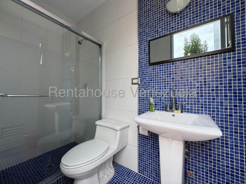 Casa (Multipes Niveles) en Venta en Prados del Este, Distrito Metropolitano - 44
