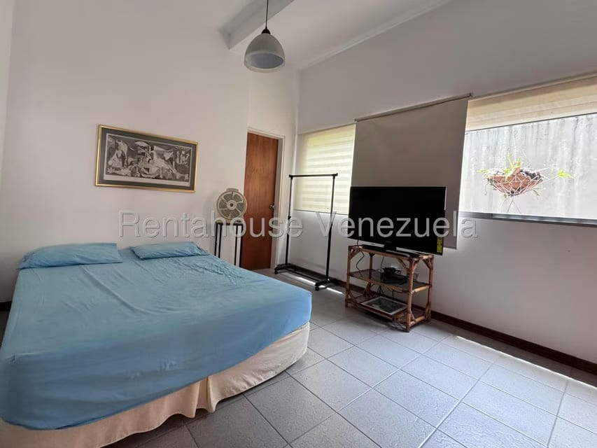 Casa (Multipes Niveles) en Venta en Prados del Este, Distrito Metropolitano - 50