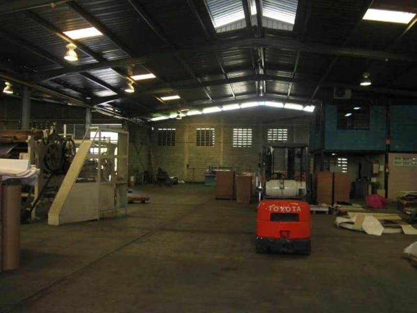 Comercial (Galpon - Deposito) en Venta en Sector Industrial Cloris, Miranda - 5
