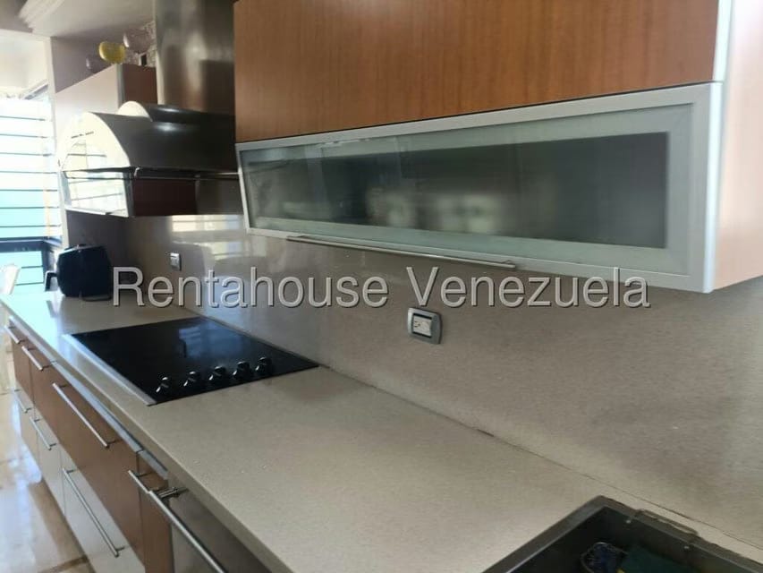 Apartamento (Duplex) en Venta en Sector las Quince Letras, Vargas - 12
