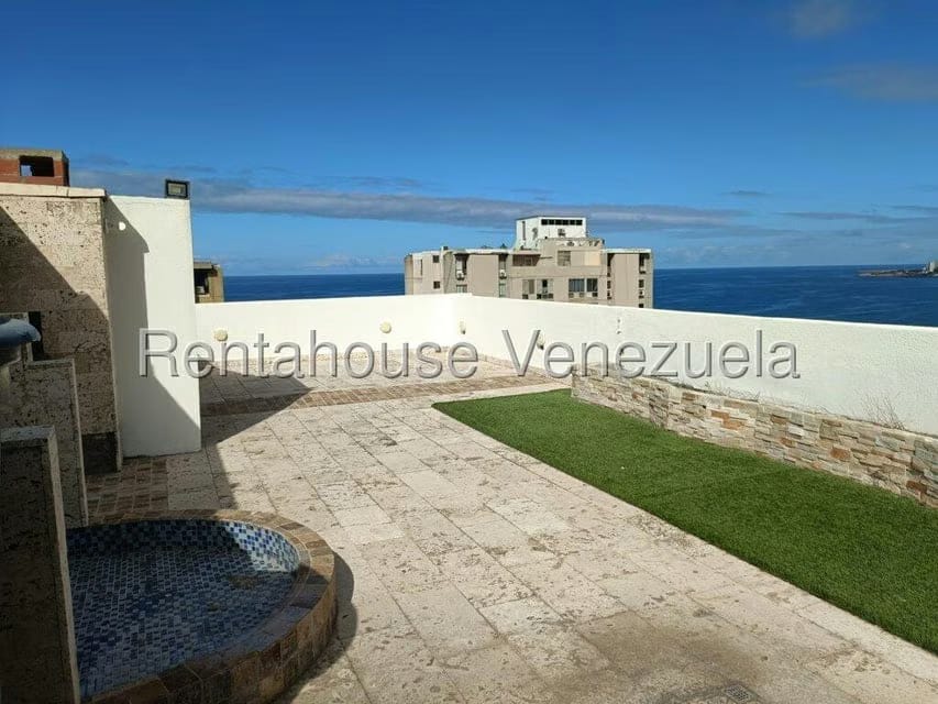 Apartamento (Duplex) en Venta en Sector las Quince Letras, Vargas - 29