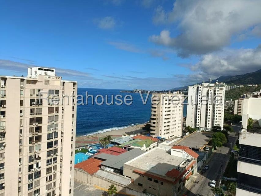 Apartamento (Duplex) en Venta en Sector las Quince Letras, Vargas - 32