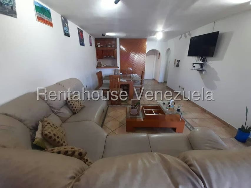 Apartamento (1 Nivel) en Venta en Alta Florida, Distrito Metropolitano - 3