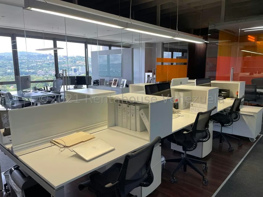 Comercial (Oficina) en Venta en Los Palos Grandes, Distrito Metropolitano - 6