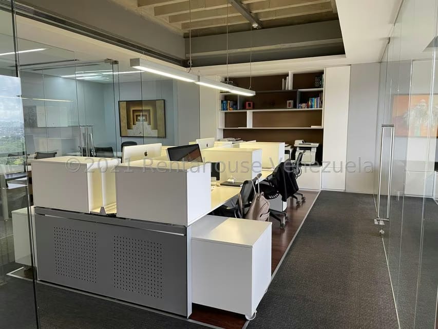 Comercial (Oficina) en Venta en Los Palos Grandes, Distrito Metropolitano - 8