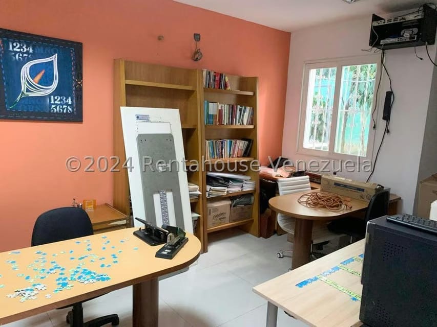Comercial (Local Comercial) en Alquiler en La Florida, Distrito Metropolitano - 6