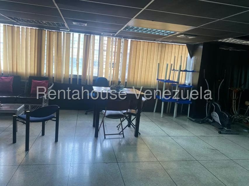 Comercial (Oficina) en Venta en Parroquia Catedral, Distrito Metropolitano - 16