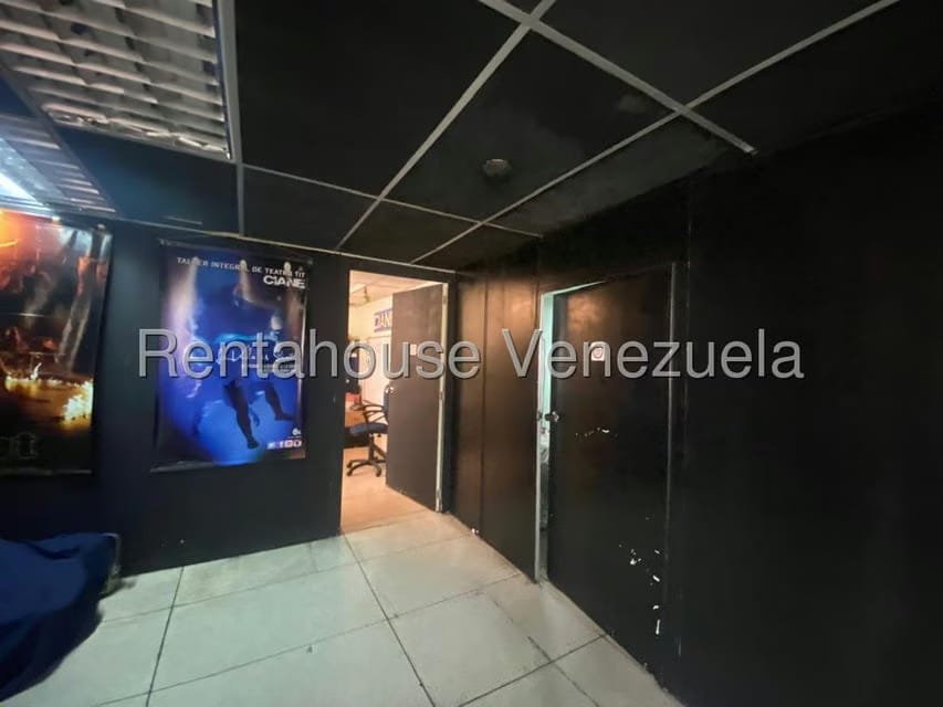 Comercial (Oficina) en Venta en Parroquia Catedral, Distrito Metropolitano - 23