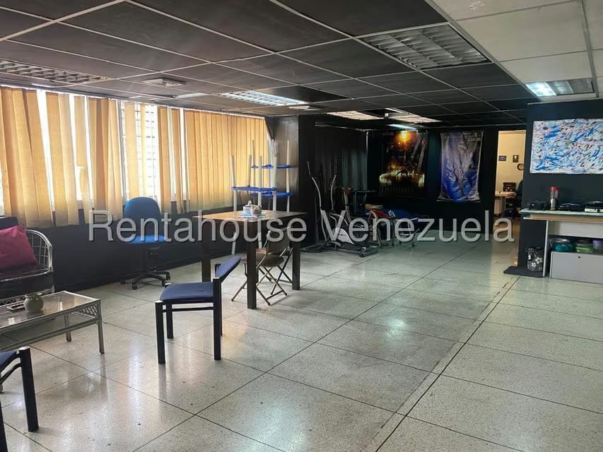 Comercial (Oficina) en Venta en Parroquia Catedral, Distrito Metropolitano - 24