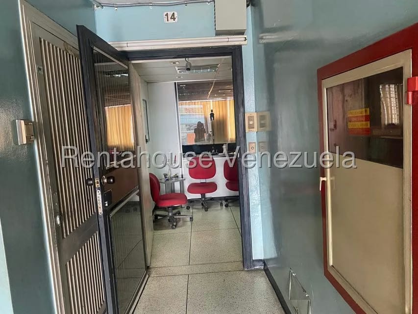 Comercial (Oficina) en Venta en Parroquia Catedral, Distrito Metropolitano - 10
