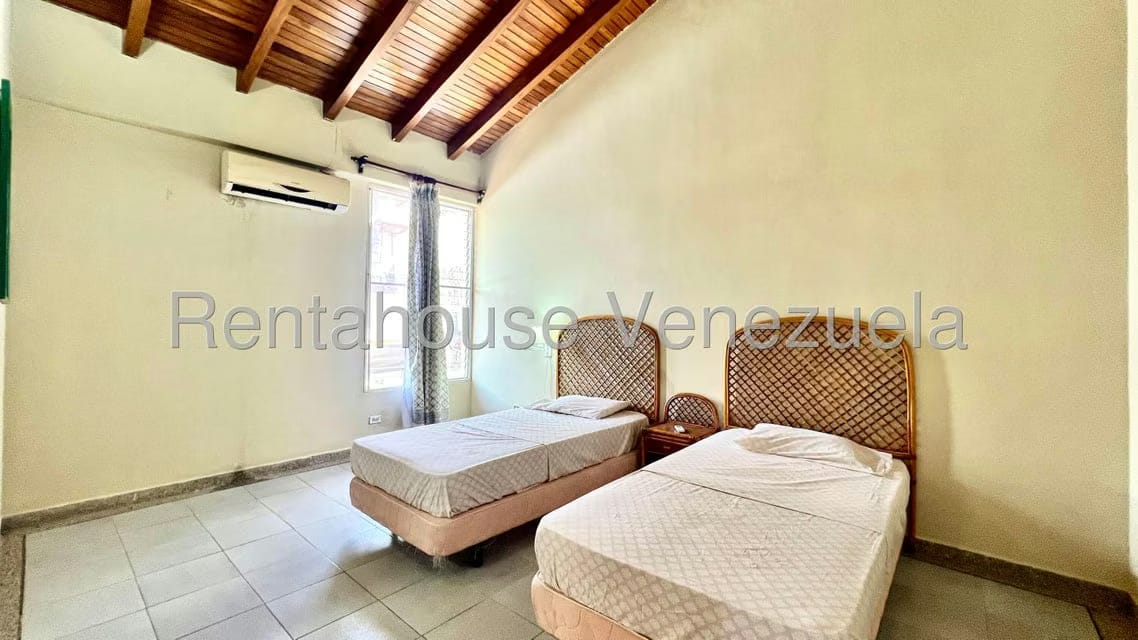 Casa (1 Nivel) en Venta en Las Mercedes de Paparo, Miranda - 29