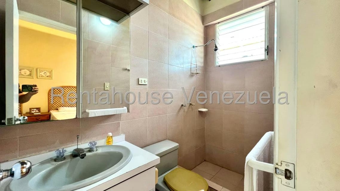 Casa (1 Nivel) en Venta en Las Mercedes de Paparo, Miranda - 32