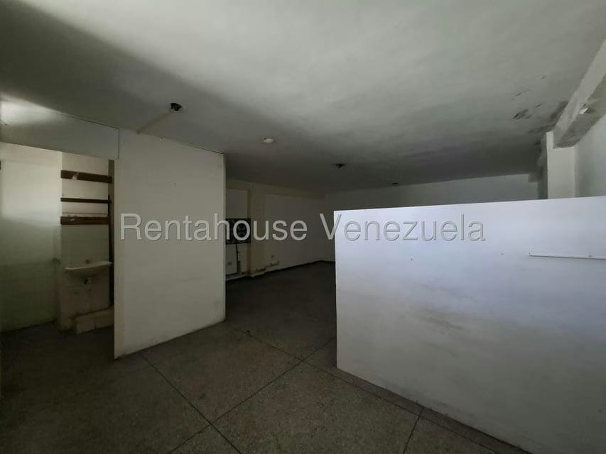 Comercial (Edificio) en Venta en Zona Centro, Aragua - 107