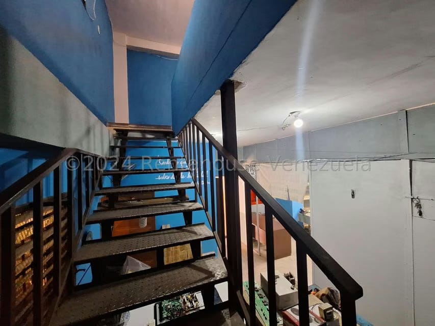 Comercial (Edificio) en Venta en Zona Centro, Aragua - 21