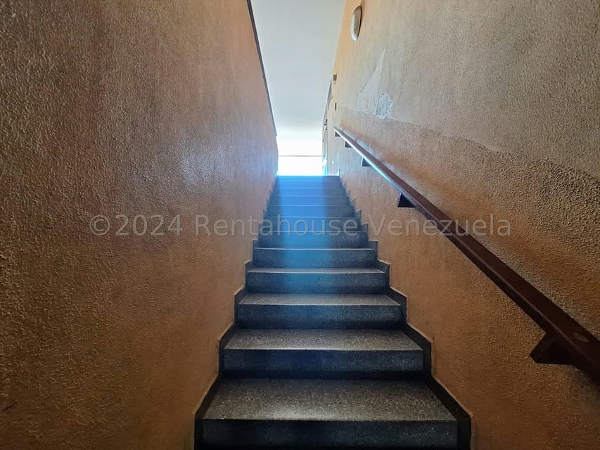 Comercial (Edificio) en Venta en Zona Centro, Aragua - 62