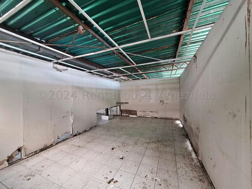 Comercial (Edificio) en Venta en Zona Centro, Aragua - 65