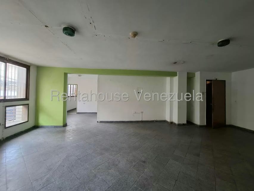 Comercial (Edificio) en Venta en Zona Centro, Aragua - 84