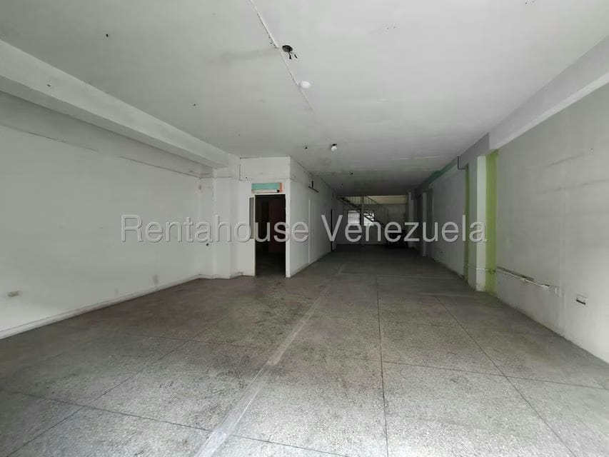 Comercial (Edificio) en Venta en Zona Centro, Aragua - 97