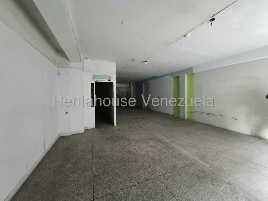 Comercial (Edificio) en Venta en Zona Centro, Aragua - 98