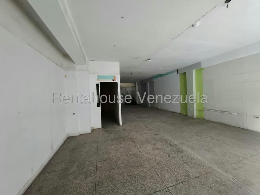 Comercial (Edificio) en Venta en Zona Centro, Aragua - 99