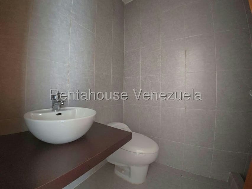 Apartamento (1 Nivel) en Venta en Lomas del Sol, Distrito Metropolitano - 22